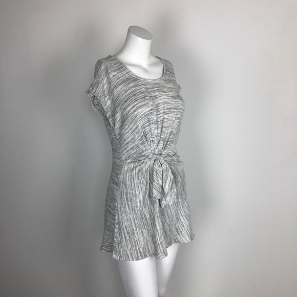 Everleigh Heathered Gray Tie Front Tunic Top - Picture 7 of 8